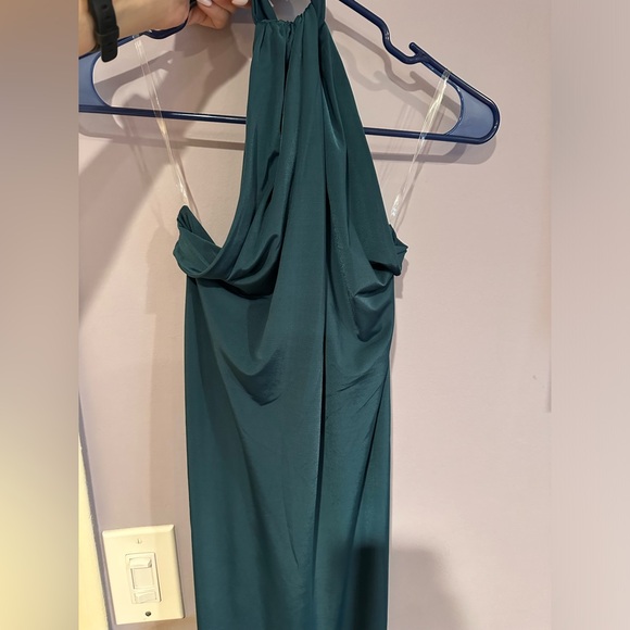 NWT MESHKI Elyna
Slinky Halter Maxi Dress - Forest Green - Picture 3 of 9